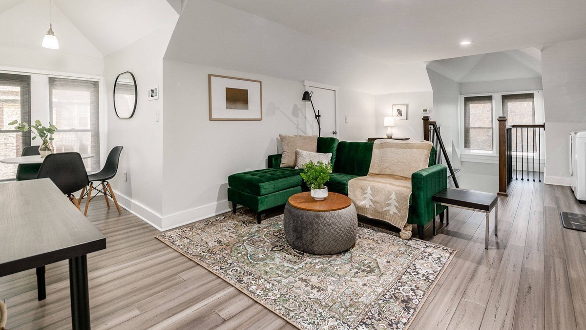 Old North Columbus Apartment | Columbus Getaway! Stylish Apartment!