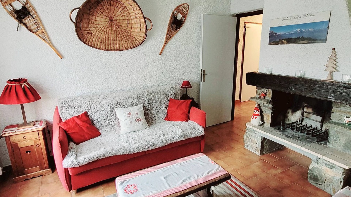 Combloux Apartment | Combloux apartment in secure residence in the heart of the village.