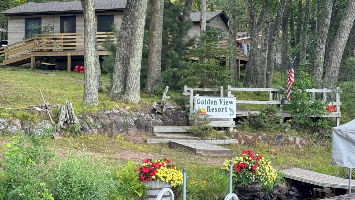 Chief Lake Cabin | Come and relax in a cozy 2 BR cabin on the Chippewa Flowage, Hayward, WI. #1