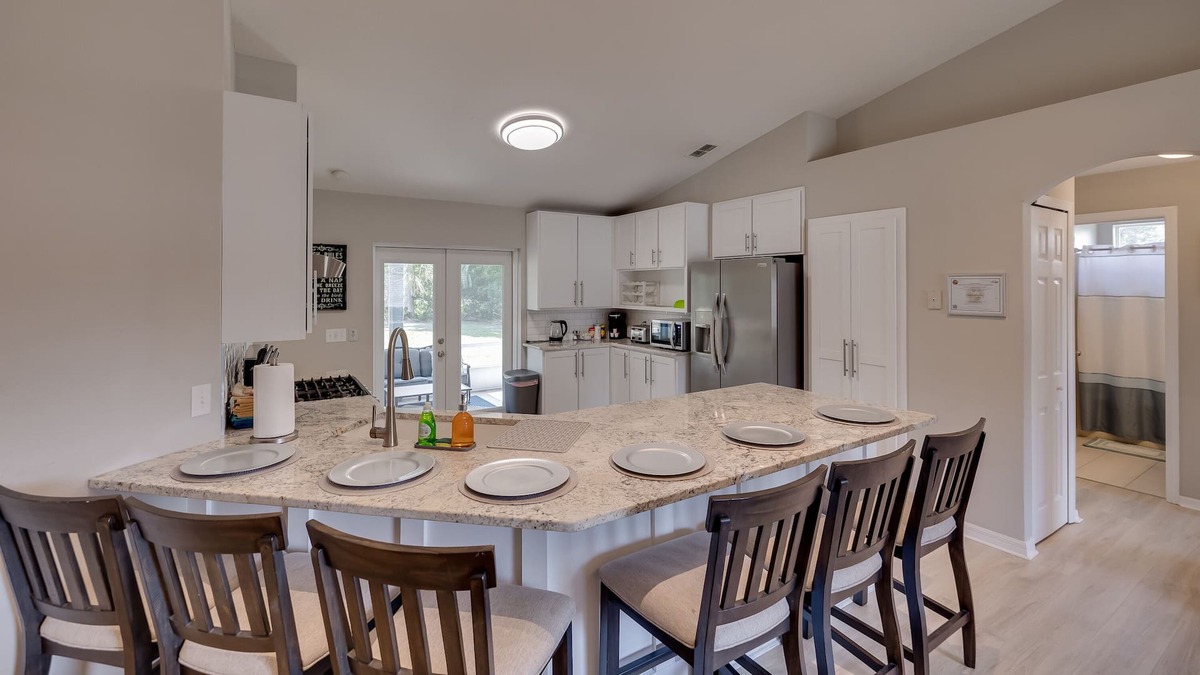 DeLand House | Come enjoy our newly renovated vacation home, located in DeLand, Florida