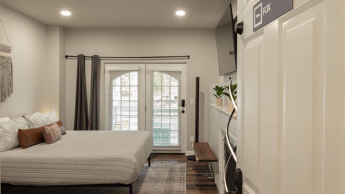 Winter Park Hotel | Come experience The Fox Room at Winter Park's only luxury boutique hotel!