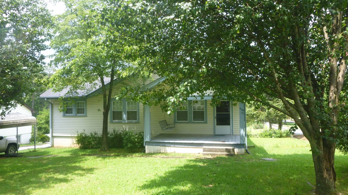 Walhalla House | Come explore the upstate from Walhalla, SC