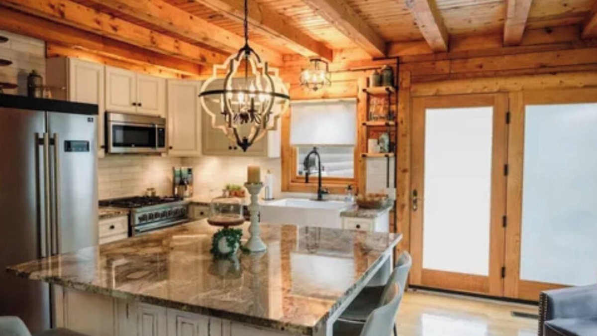 Brighton Cottage | Come relax at our cozy waterfront cottage in charming Brighton, U-M Ski Legacy