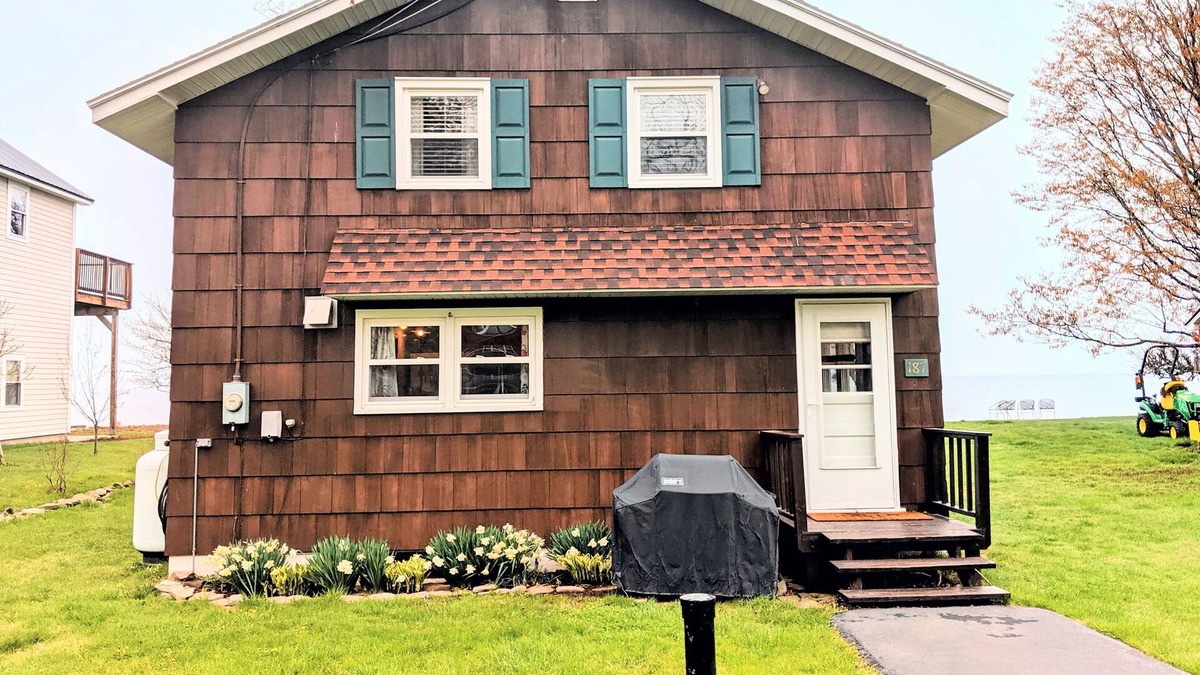 Town of Scriba House | Come Relax at the Lake!