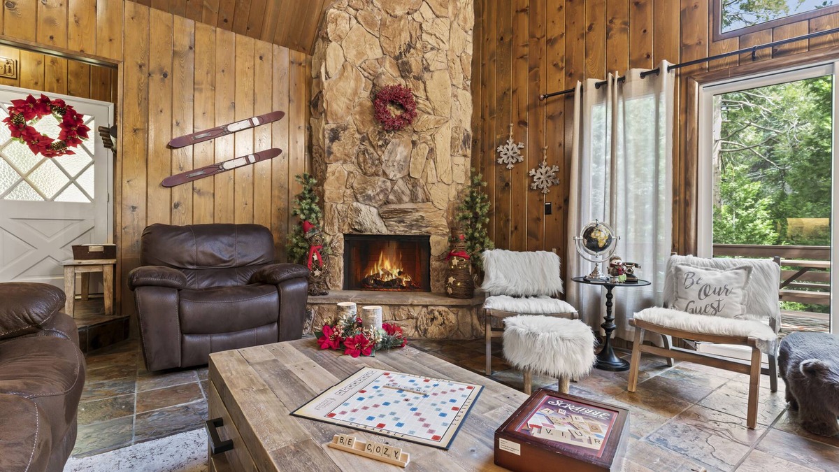Cedar Glen Cabin | Come relax in our cozy cabin surrounded by trees! Quiet mountain getaway!