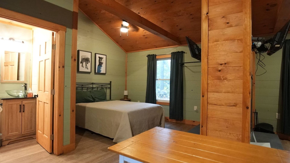 Logan Cabin | Come see our neck of the woods in The Forest Aisle cabin