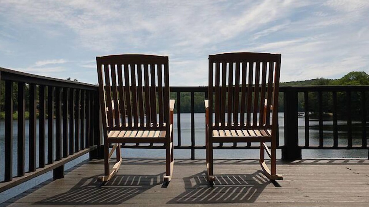 Weare Resort | Come stay at our four season resort!