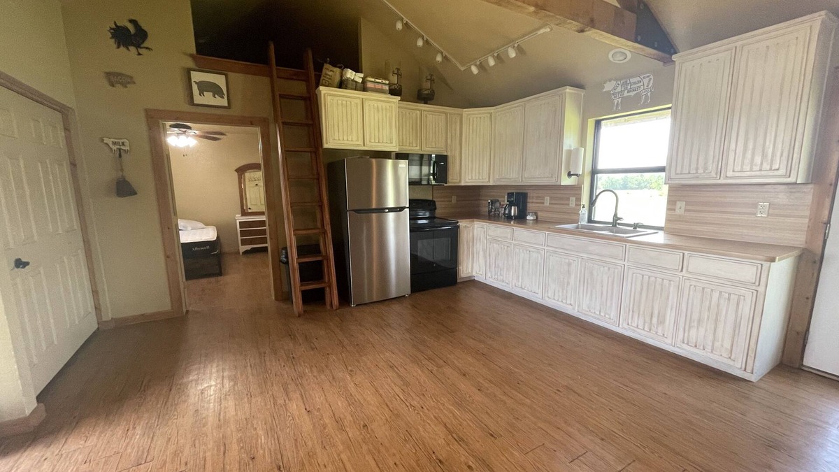 Gober Cabin | Come Stay at The Cabin