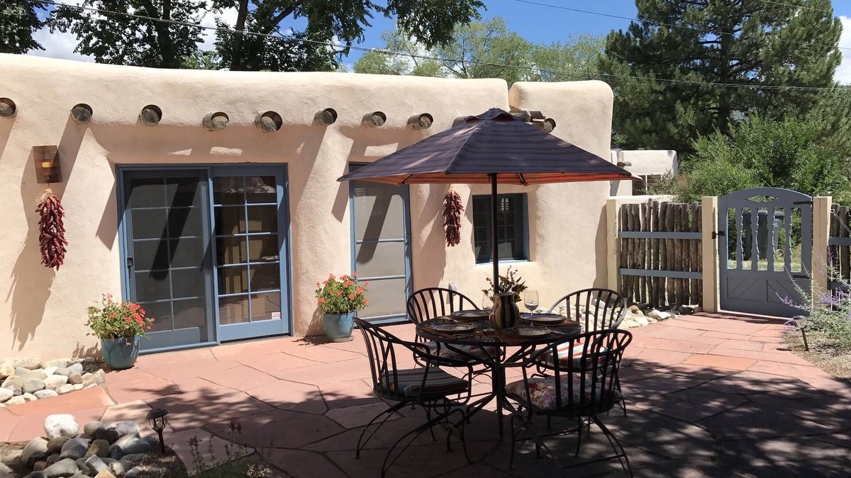 Taos House | Come stay with us at La Posada De Taos !