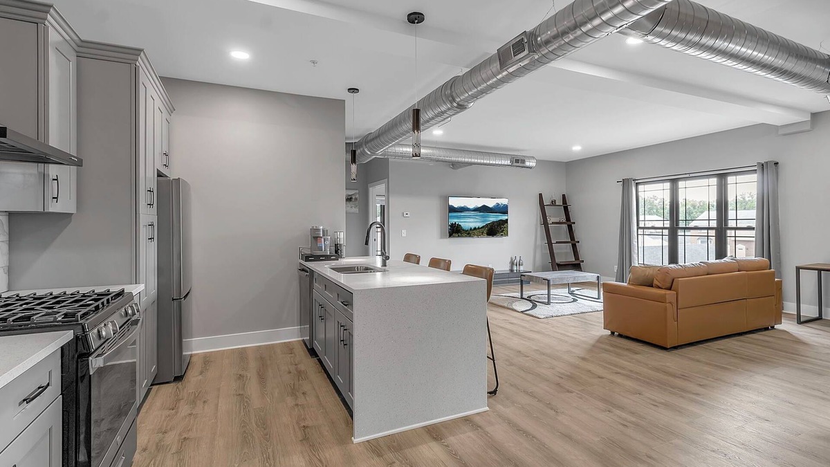 Lancaster Apartment | Come stay with us at our Ultra Modern Loft Apartments @ Cornerstone Plaza !