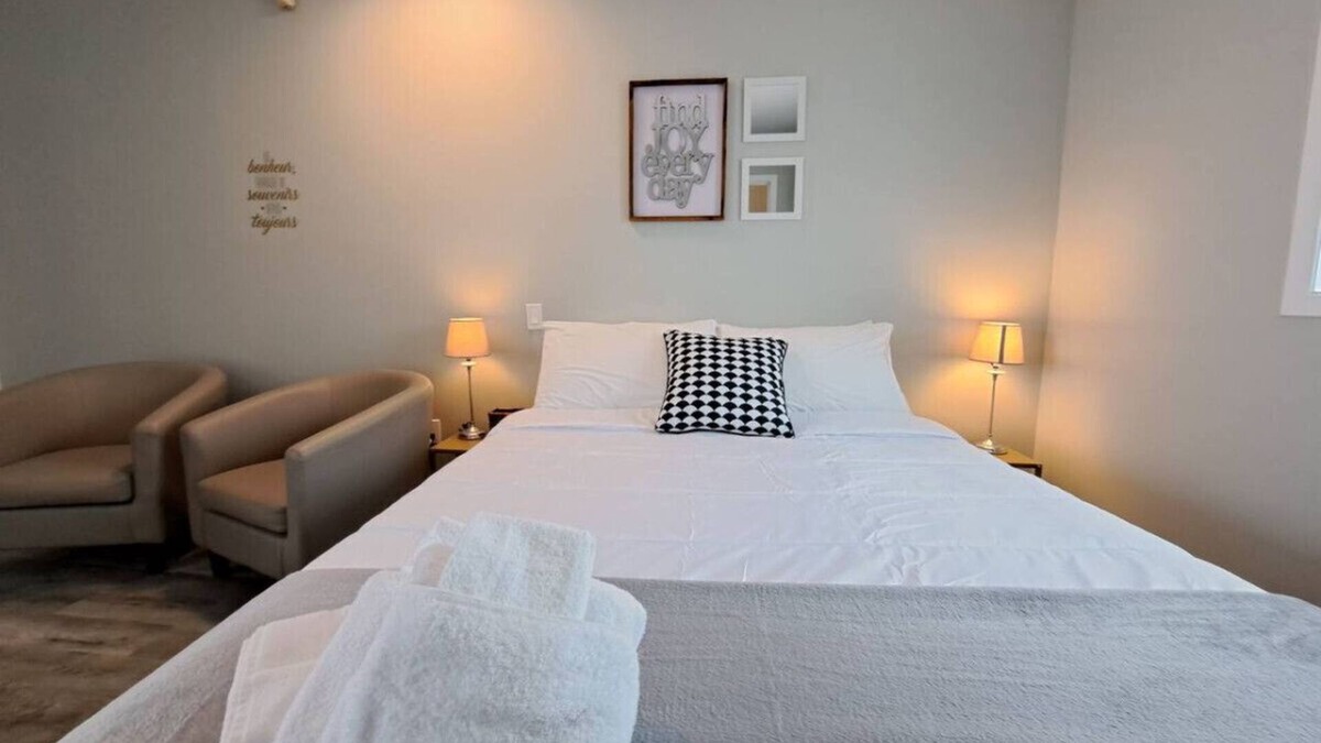 Ste Anne de Beaupre Apartment | Comfort 1 apartment