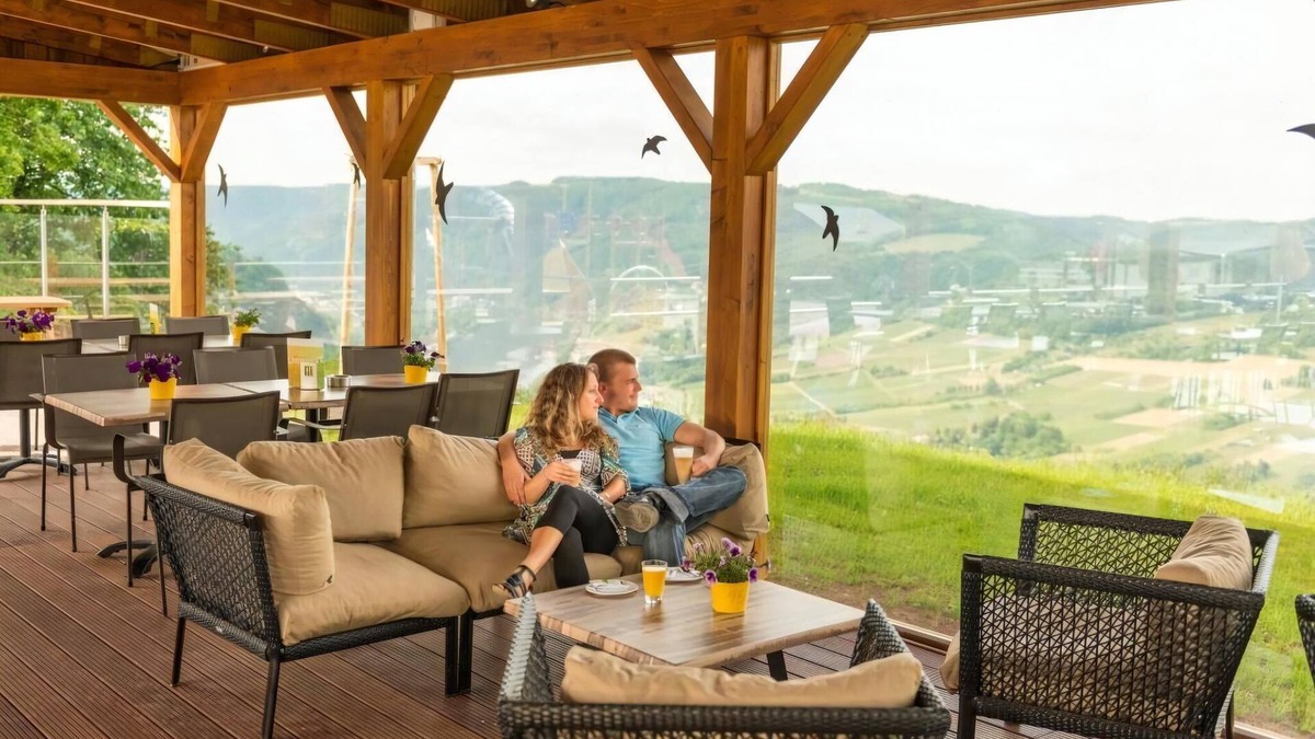 Krov House | Comfort 10-person bungalow in the holiday park Landal Mont Royal