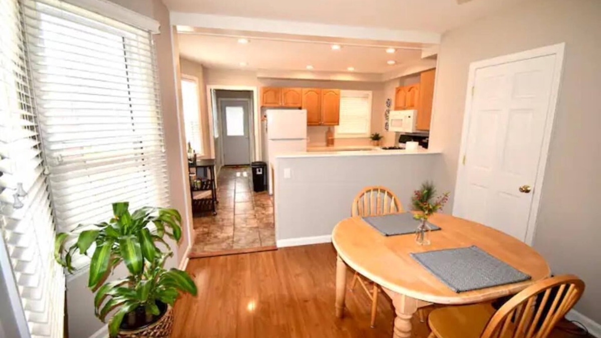Downingtown House | Comfort and Charm Right Downtown