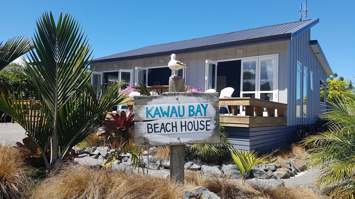 Snells Beach House | Comfort and relaxation at Kawau Bay Beach House.