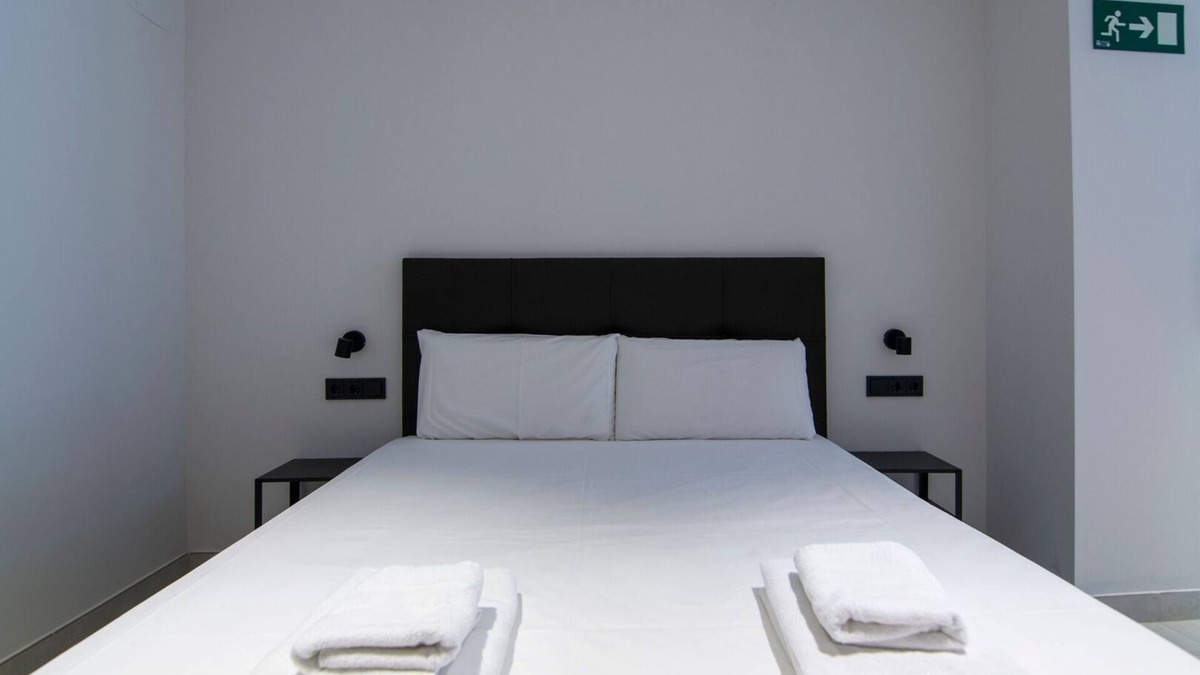 Sant Antoni Apartment | Comfort and Style for 3 in Morvedre