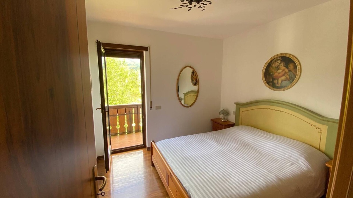 Gallio Apartment | Comfort and style in Gallium with a view of Sacello