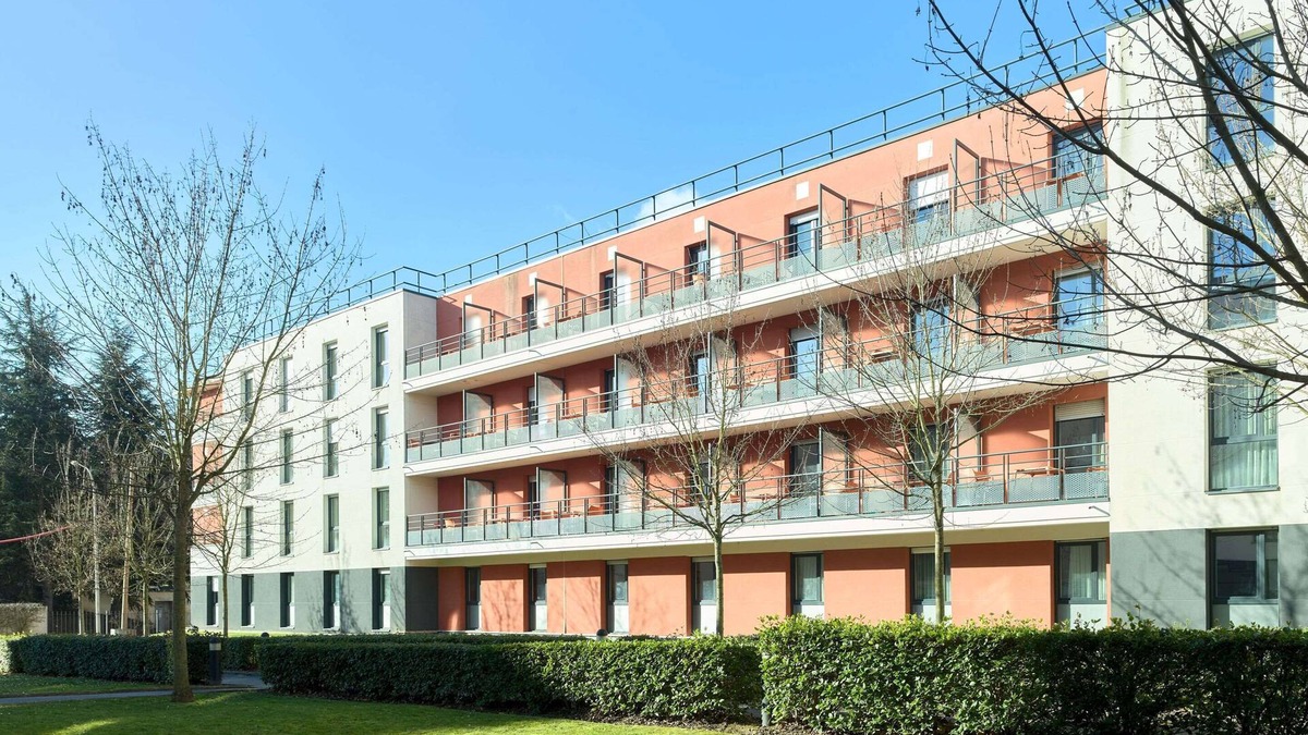 Saint-Cyr-l'Ecole Apartment | Comfort Aparthotel Versailles Saint Cyr l'Ecole