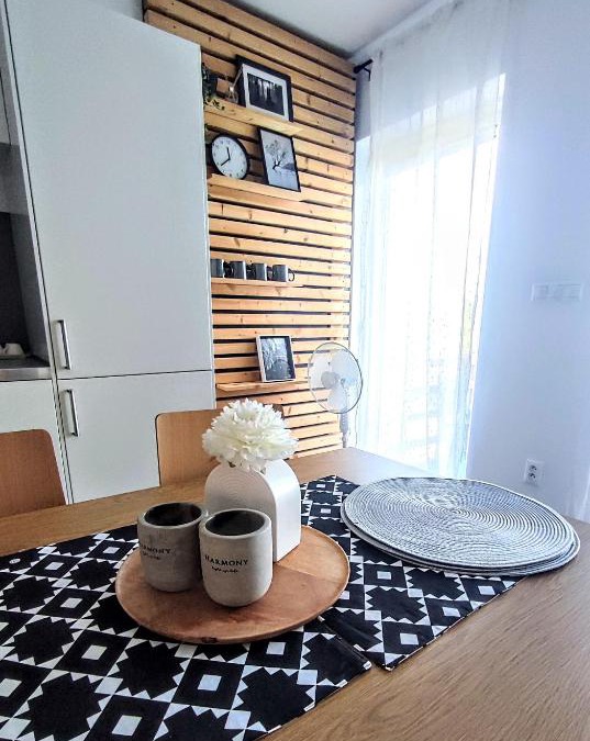 Zilina Villa | Comfort Apartment for 6 & Loggia & Free Parking