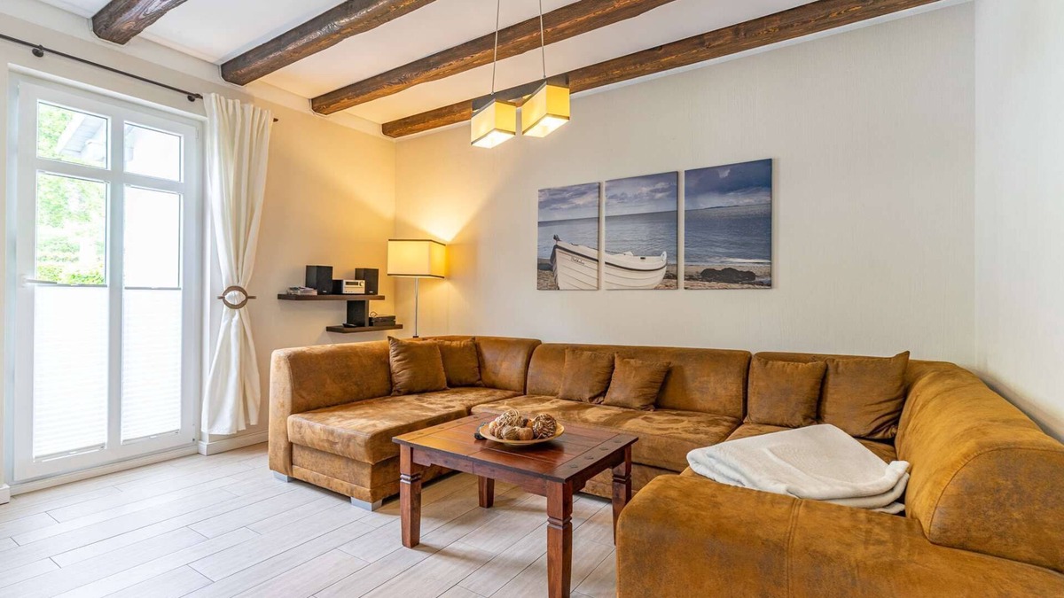 Glowe Apartment | Comfort apartment - Jasmund - NEW: Holiday home with fireplace, 2 bathrooms, 2 bedrooms - on the