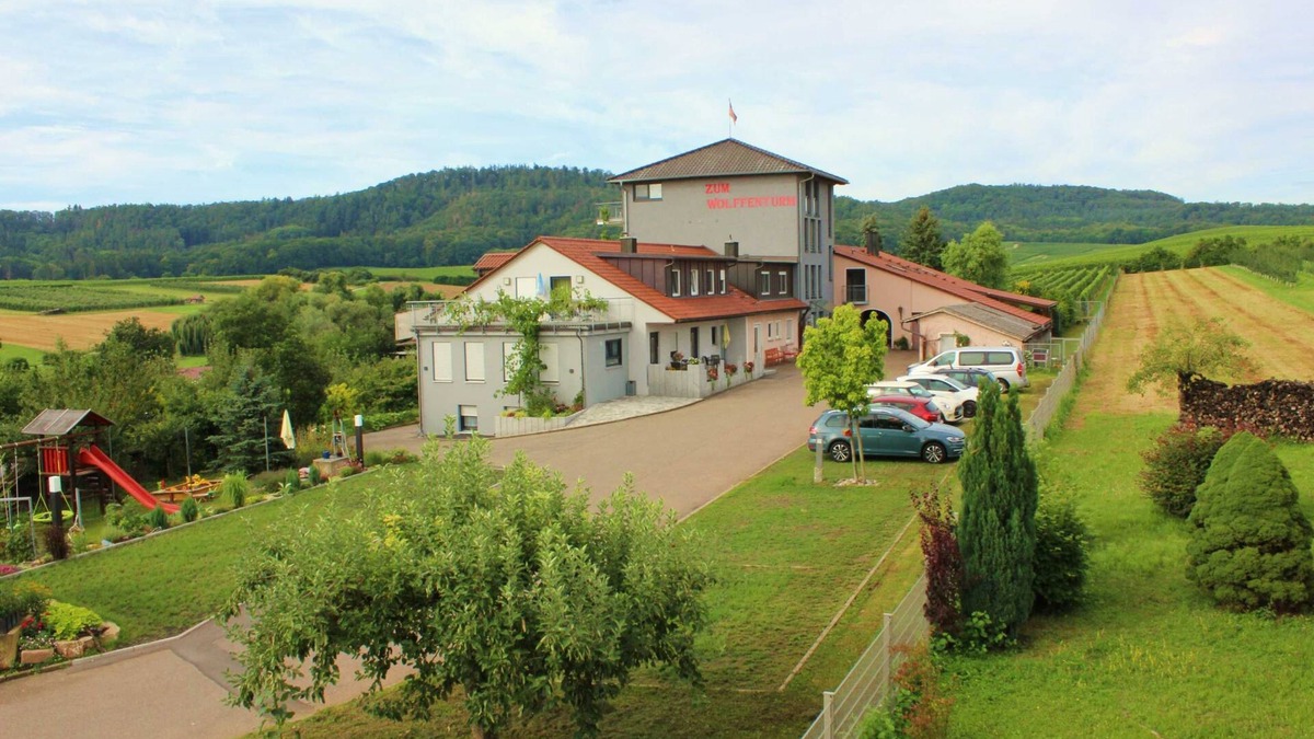 Lehrensteinsfeld Apartment | Comfort double room - Gästehaus Zum Wolffenturm