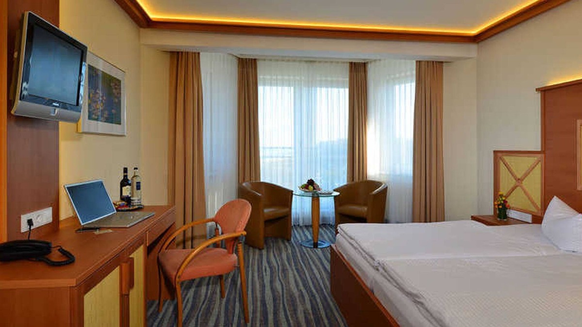 Koelpinsee House | Comfort double room to Kölpinsee - Strandhotel Seerose Kölpinsee