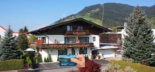 Schuttdorf Hotel | Comfort Hotel Garni Landhaus Gitti