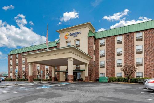 Martinsburg Hotel | Comfort Inn Aikens Center