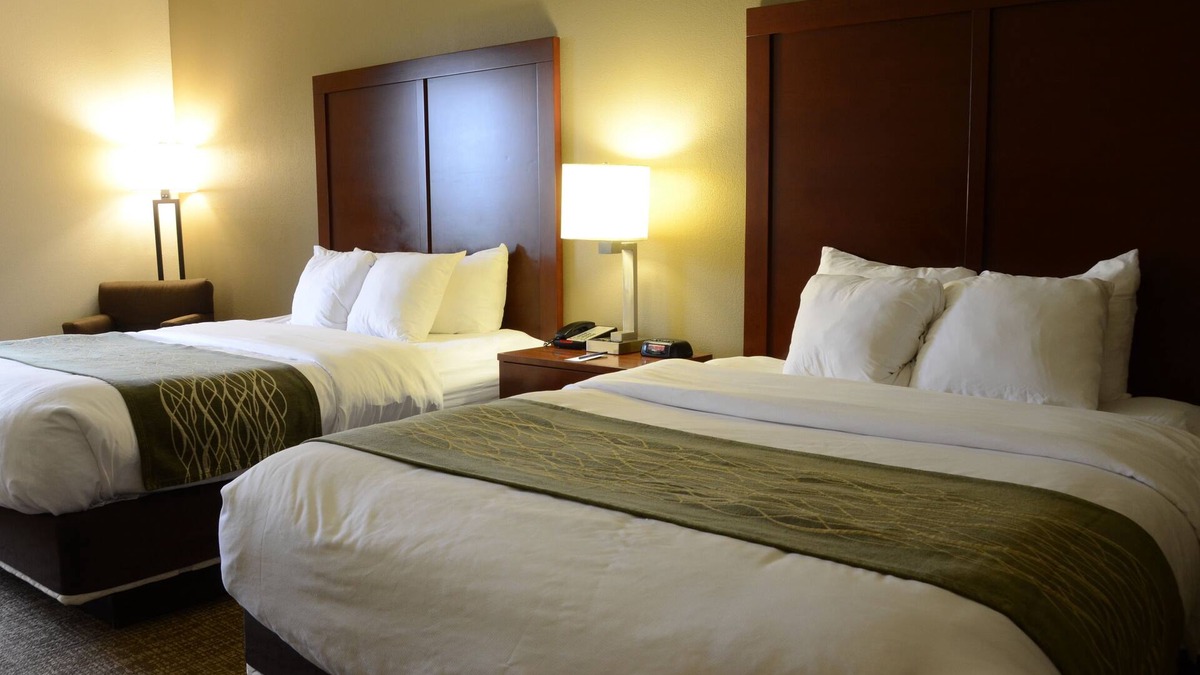 Cave City Hotel | Comfort Inn And Suites