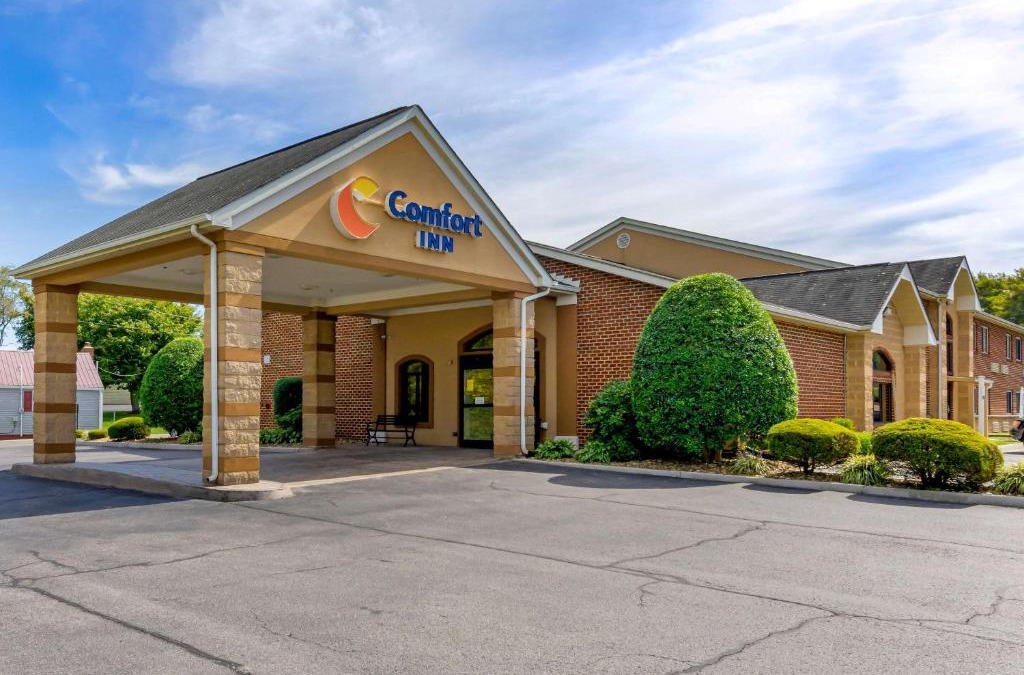 Atkins Hotel | Comfort Inn Atkins-Marion I-81