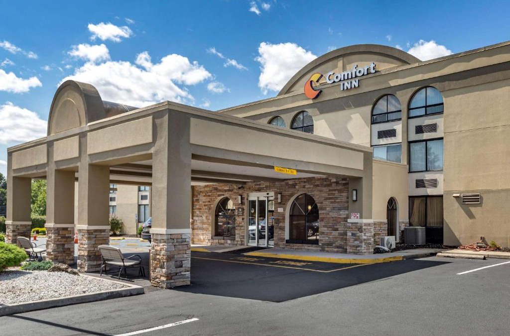 Edison Hotel | Comfort Inn Edison - New Brunswick