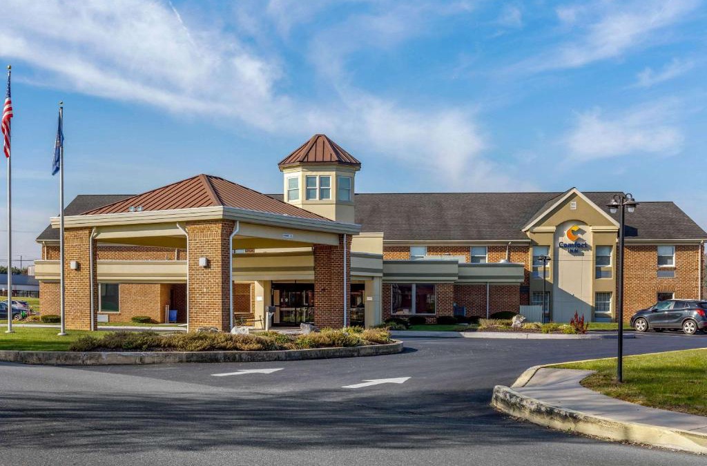 Witmer Hotel | Comfort Inn Lancaster at Rockvale
