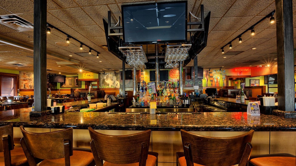 Mount Pleasant Hotel | Comfort Inn & Suites and Conference Center
