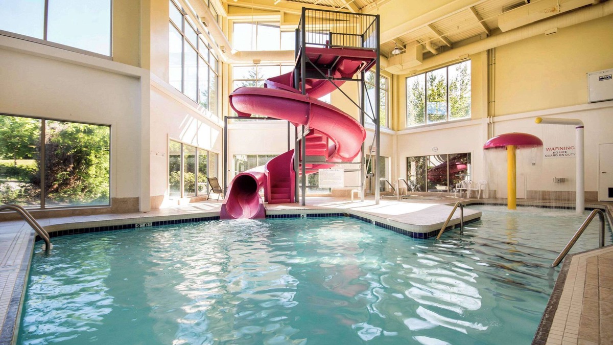 Langley Hotel | Comfort Inn & Suites
