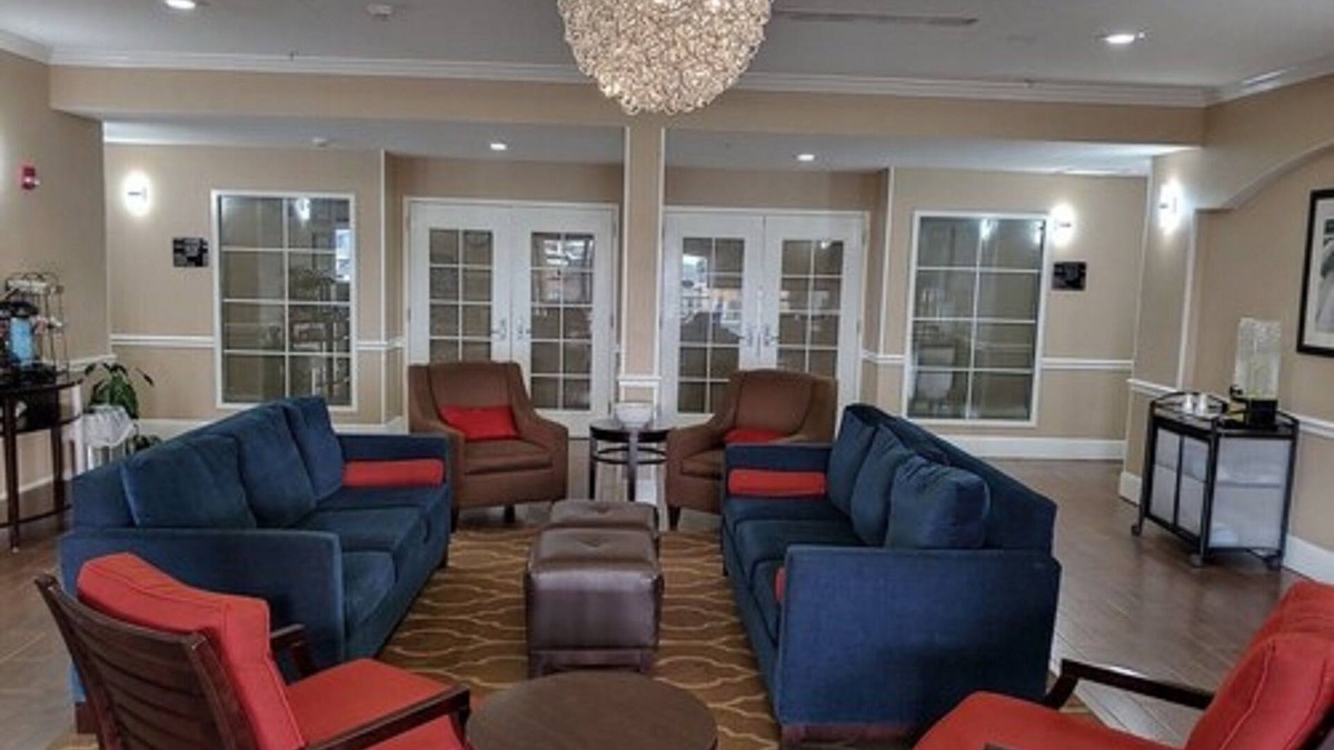 Marianna Hotel | Comfort Inn & Suites Marianna I-10