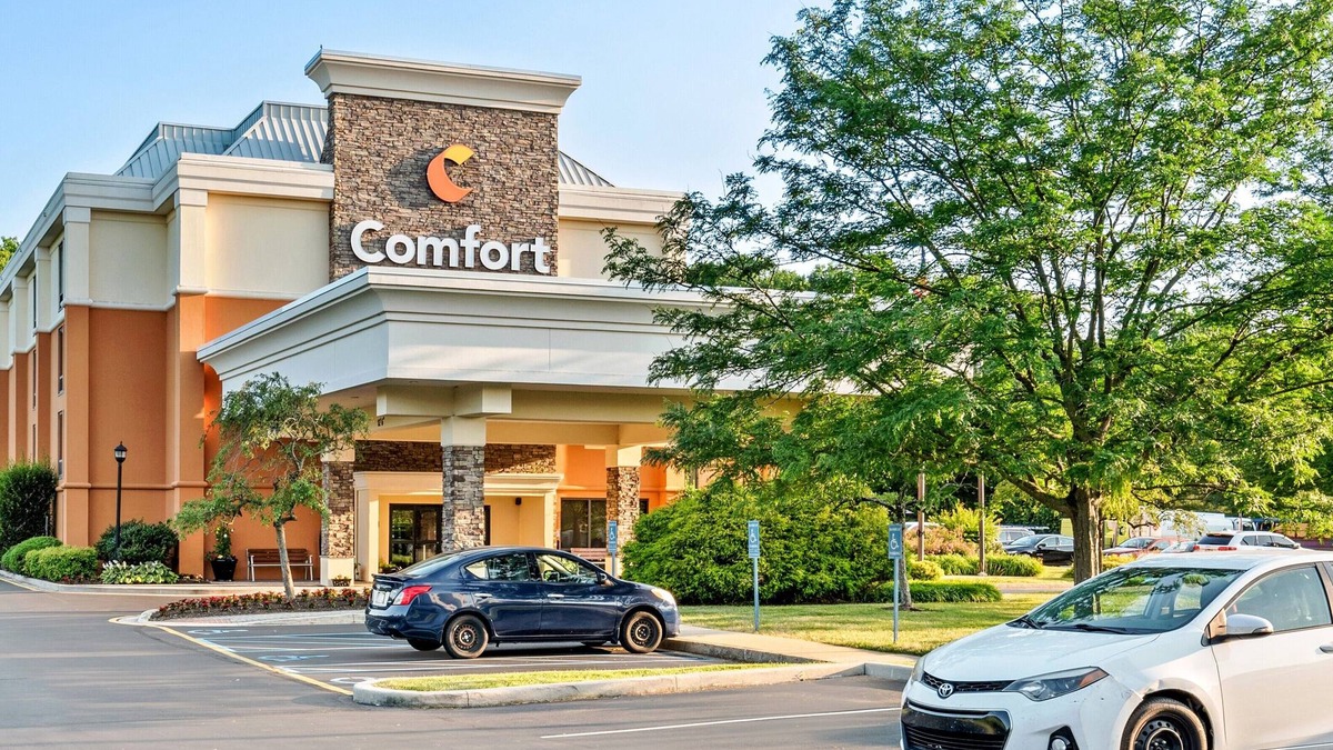 Newark Hotel | Comfort Inn & Suites Newark - Wilmington