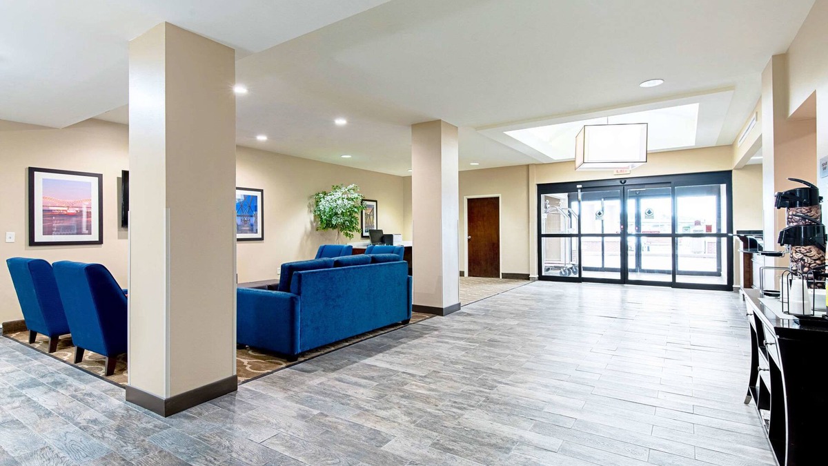 Pine Bluff Hotel | Comfort Inn & Suites Pine Bluff