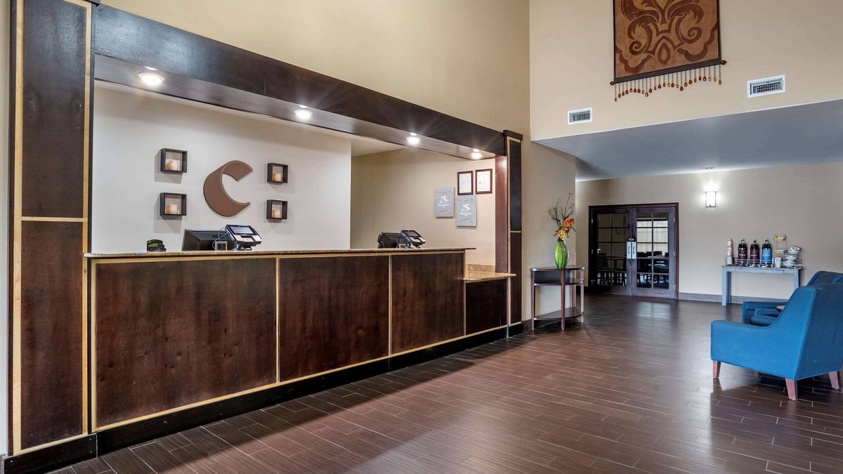 Scott Hotel | Comfort Inn & Suites Scott-West Lafayette