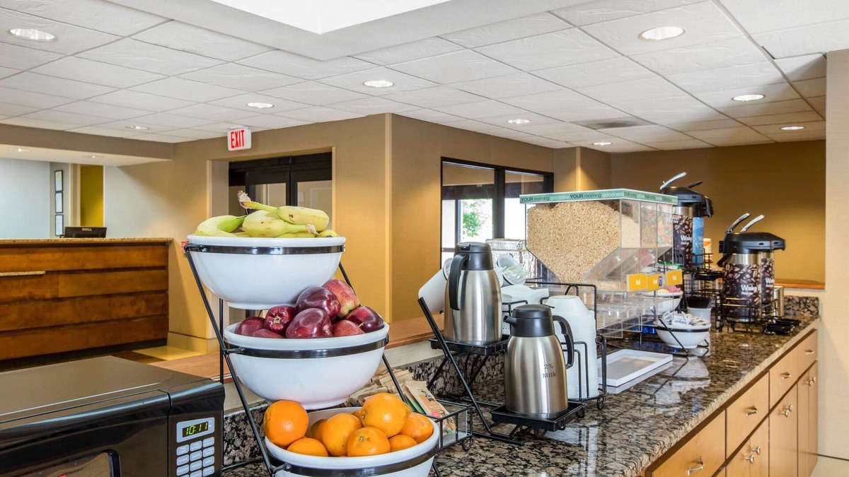Thomson Hotel | Comfort Inn & Suites Thomson