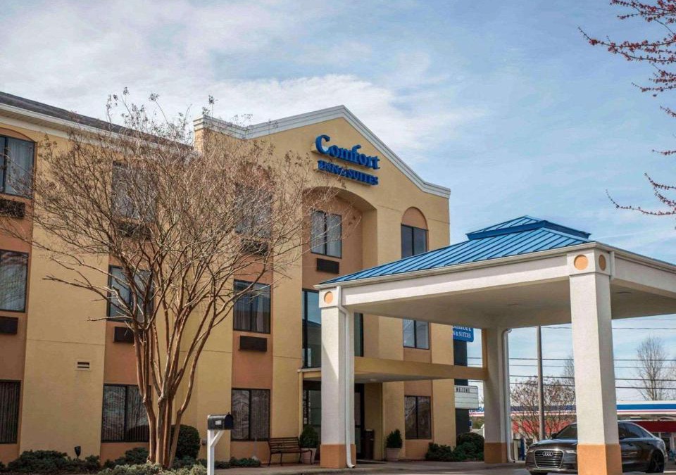 Morganton Hotel | Comfort Inn & Suites