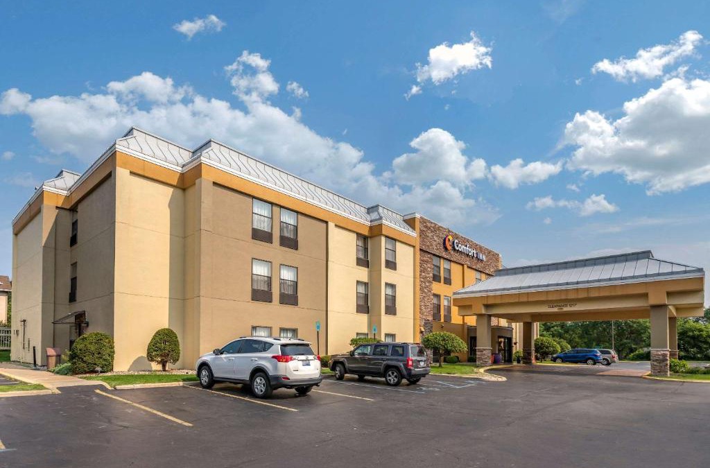 Kalamazoo Hotel | Comfort Inn Wings Stadium