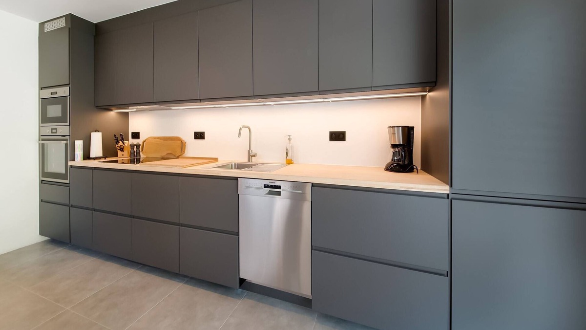 Haut-Bois House | Comfort Near Historic Huy