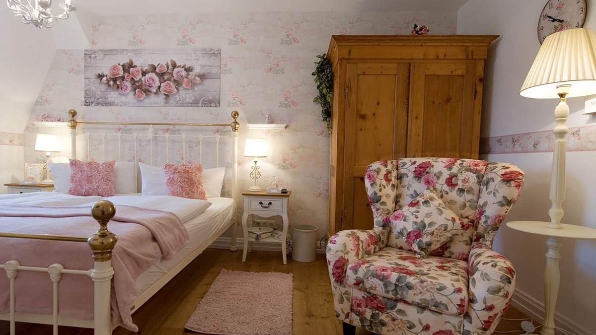 Gedern Apartment | Comfort room in the Villa Geriwada
