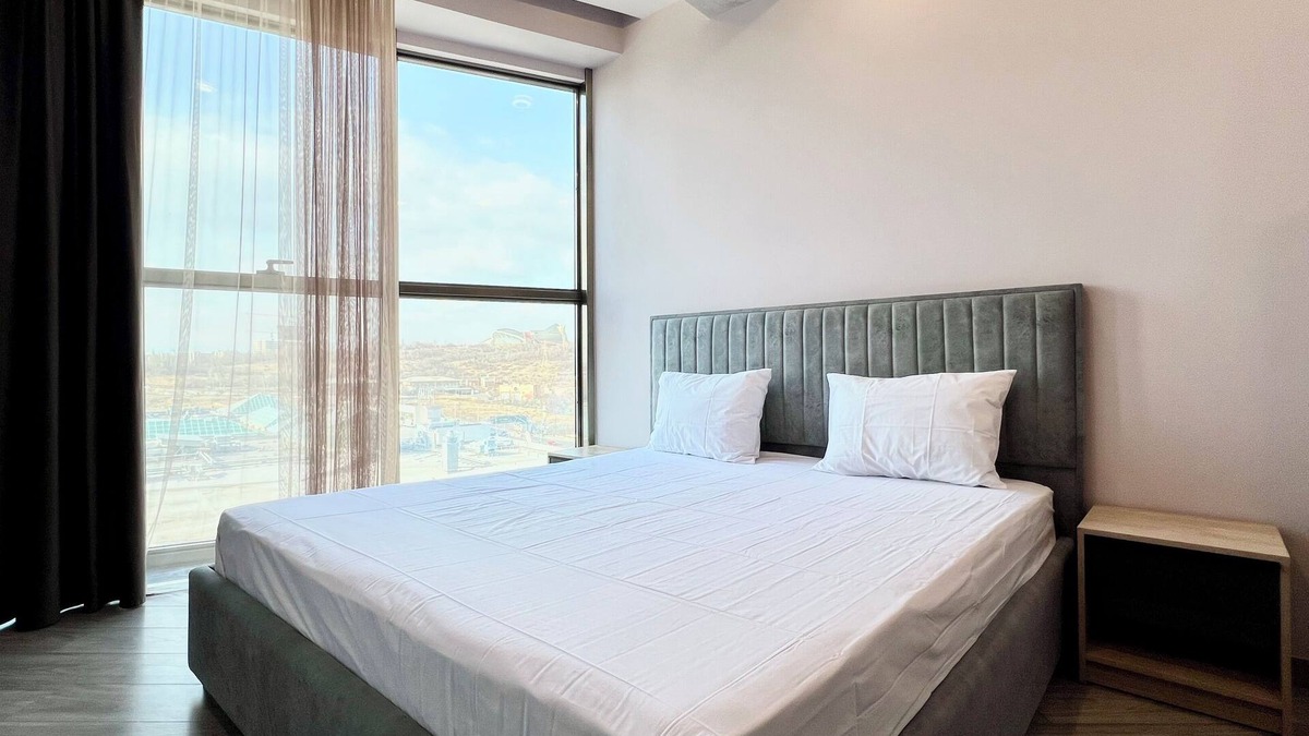 Kentron Apartment | Comfort stay near Dalma mall , 172/1
