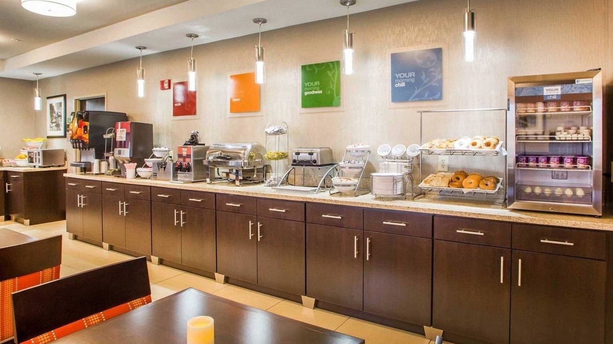 Columbus Hotel | Comfort Suites Columbus West - Hilliard
