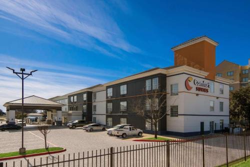 Fossil Creek Hotel | Comfort Suites Fort Worth North Fossil Creek