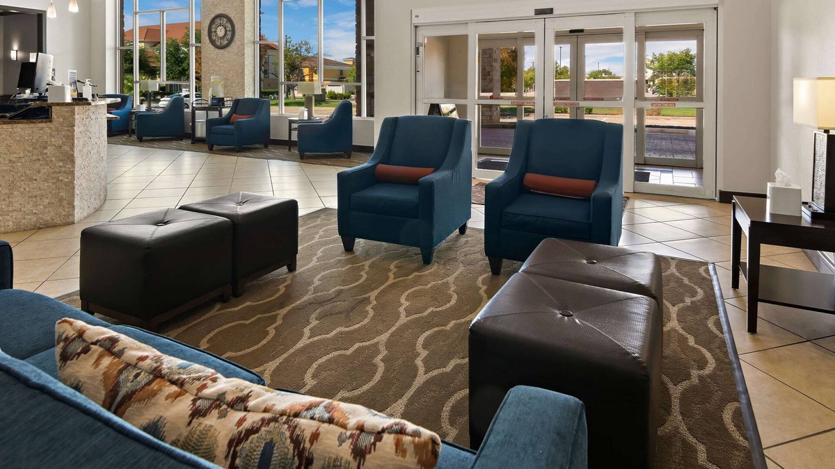 Granbury Hotel | Comfort Suites Granbury