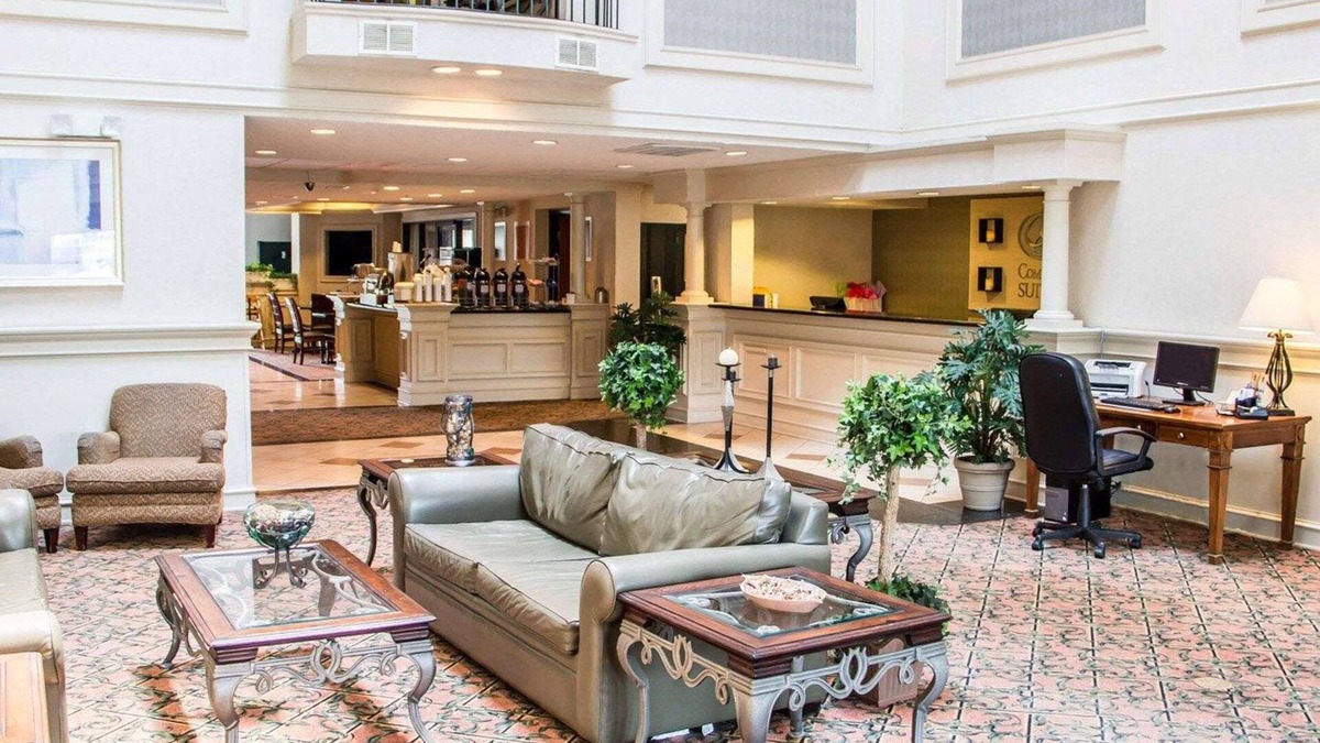 McAlester Hotel | Comfort Suites McAlester