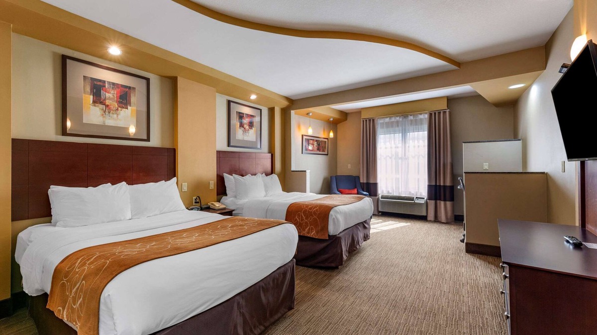 Perrysburg Hotel | Comfort Suites Perrysburg - Toledo South