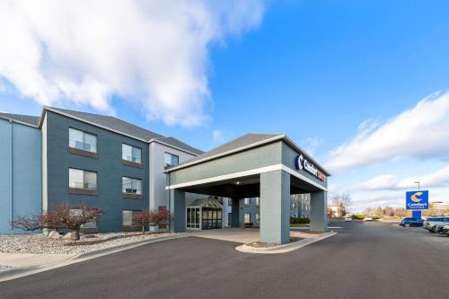 Stevens Point Hotel | Comfort Suites Stevens Point