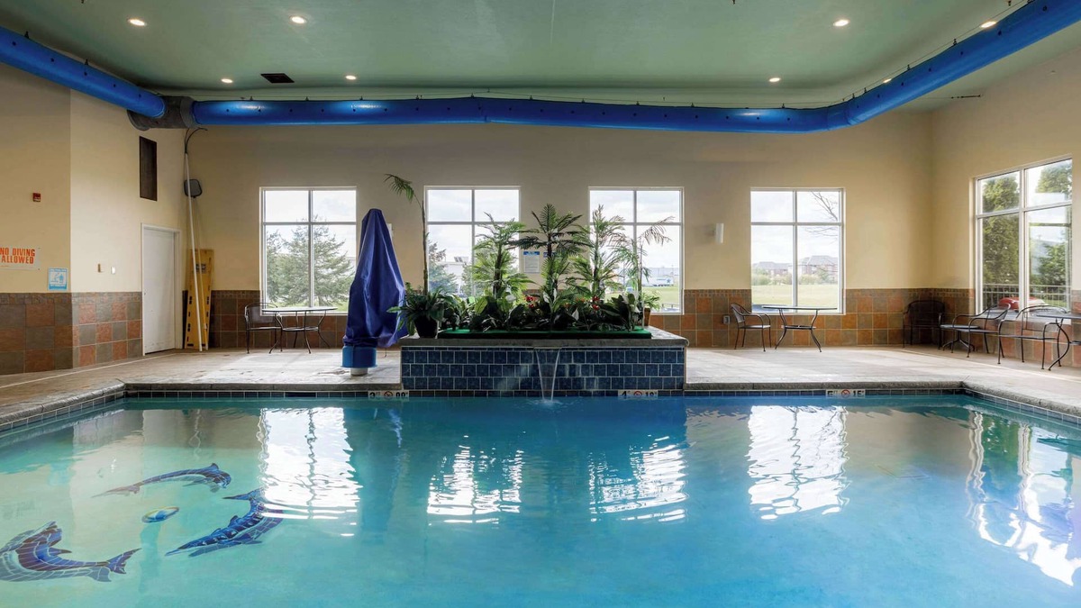 Troy Hotel | Comfort Suites Troy-I75